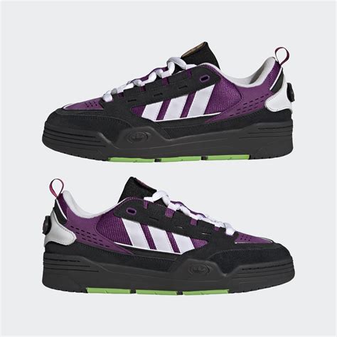 adidas adi 2000 shoes.